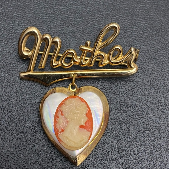 Vintage MOTHER Brooch Sweetheart Dangling Heart Locket Cameo Mother Of Pearl Pin - Picture 15 of 16